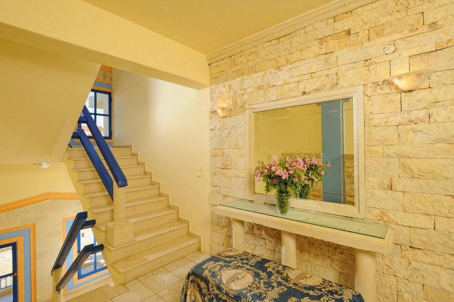 Parthenis Hotel & Suites Malia  Exterior photo